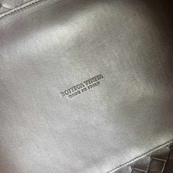 BOTTEGA VENETA Large Parachute