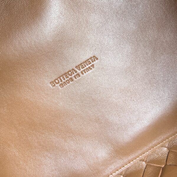 BOTTEGA VENETA Large Parachute