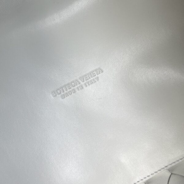 BOTTEGA VENETA Large Parachute