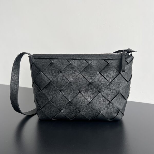 BOTTEGA VENETA Diago Hobo