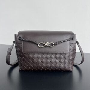 BOTTEGA VENETA Small Andiamo Messenger