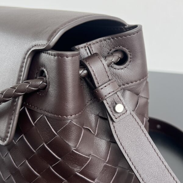 BOTTEGA VENETA Small Andiamo Messenger