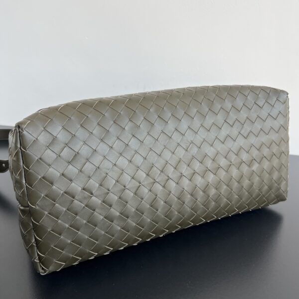 BOTTEGA VENETA Large Andiamo Messenger