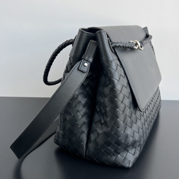BOTTEGA VENETA Large Andiamo Messenger