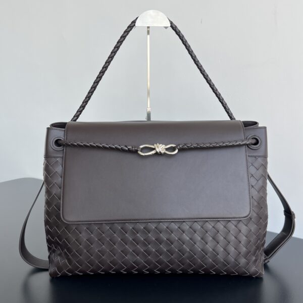 BOTTEGA VENETA Large Andiamo Messenger