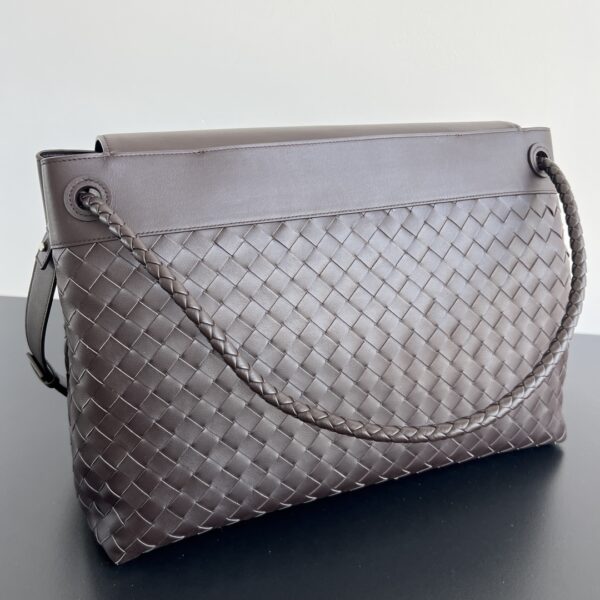 BOTTEGA VENETA Large Andiamo Messenger
