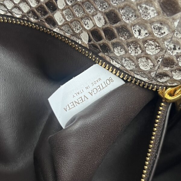 BOTTEGA VENETA Small Liberta
