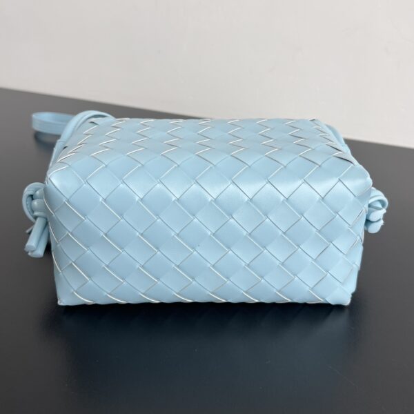 BOTTEGA VENETA Top Handle Loop
