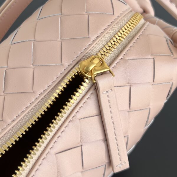BOTTEGA VENETA Top Handle Loop
