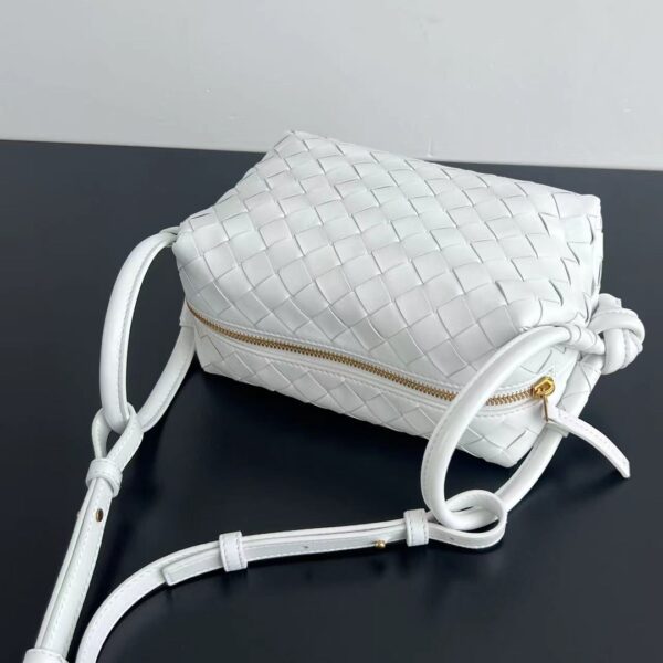 BOTTEGA VENETA Top Handle Loop
