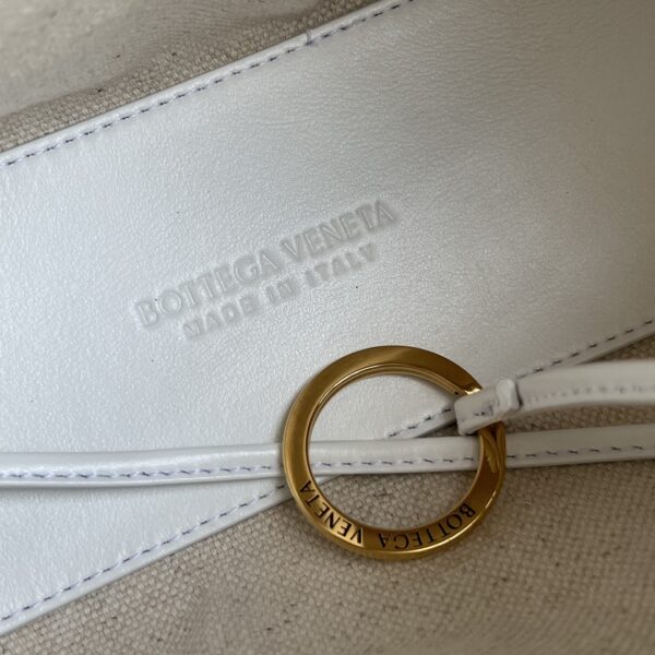 BOTTEGA VENETA Top Handle Loop