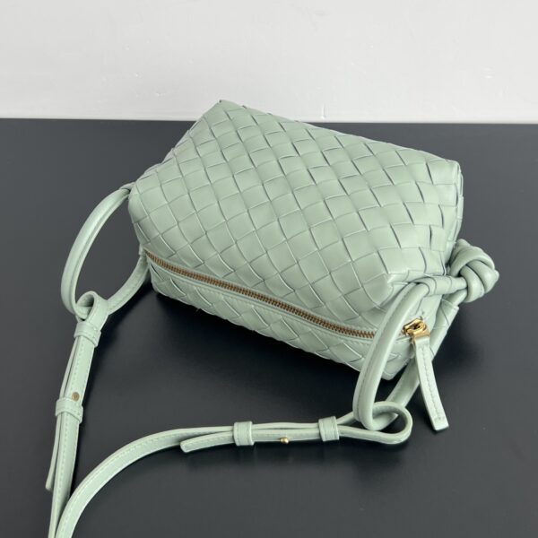 BOTTEGA VENETA Top Handle Loop