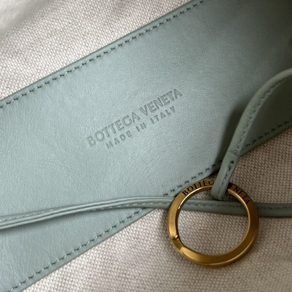 BOTTEGA VENETA Top Handle Loop