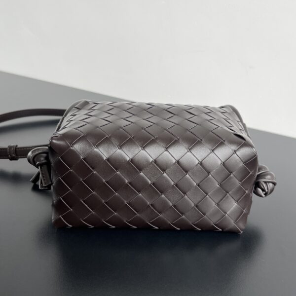 BOTTEGA VENETA Top Handle Loop