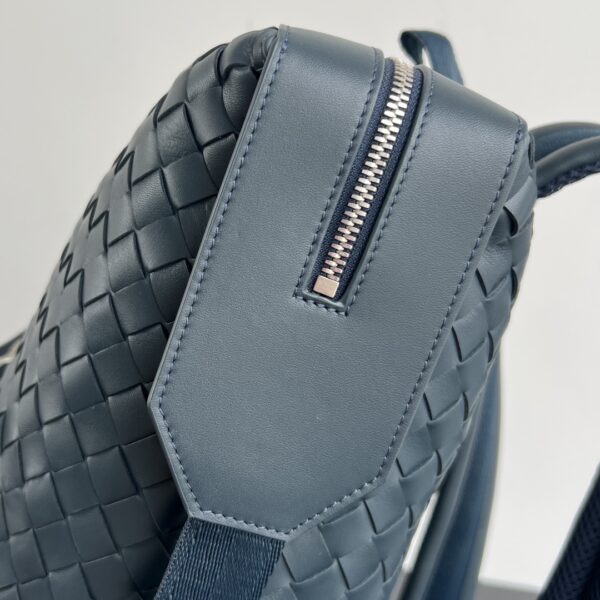 BOTTEGA VENETA Leather backpack