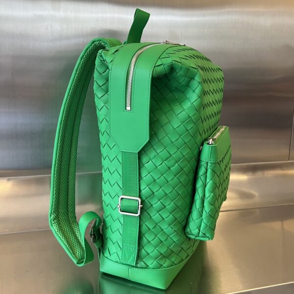 BOTTEGA VENETA Leather backpack