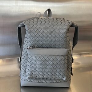 BOTTEGA VENETA Leather backpack