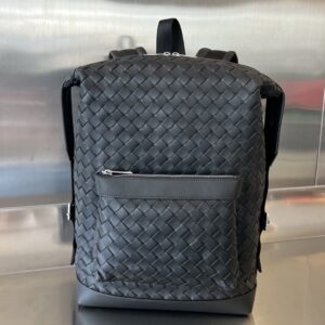 BOTTEGA VENETA Leather backpack