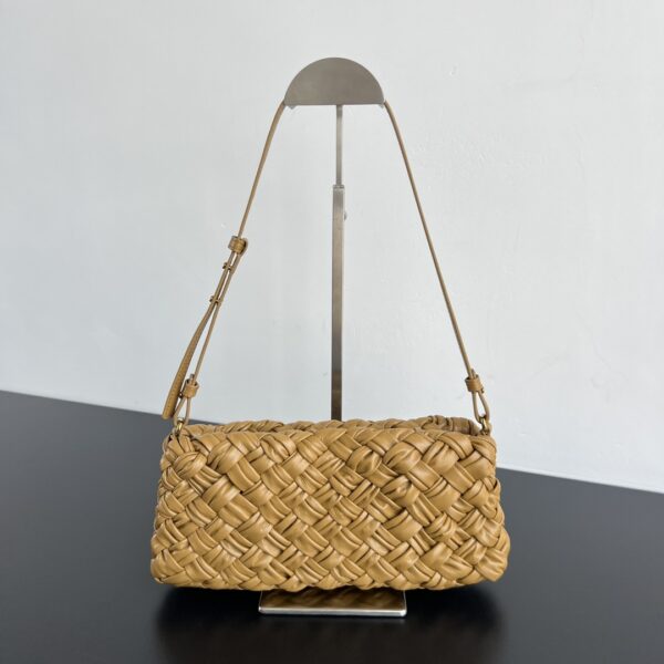 BOTTEGA VENETA Kalimero Cha-Cha