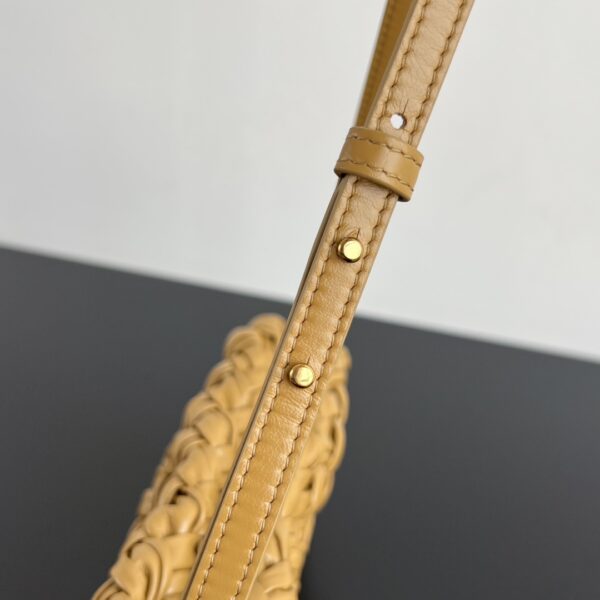 BOTTEGA VENETA Kalimero Cha-Cha