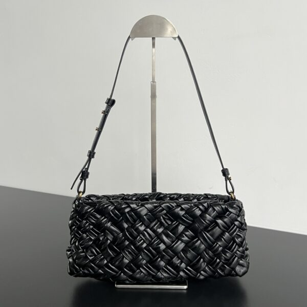 BOTTEGA VENETA Kalimero Cha-Cha