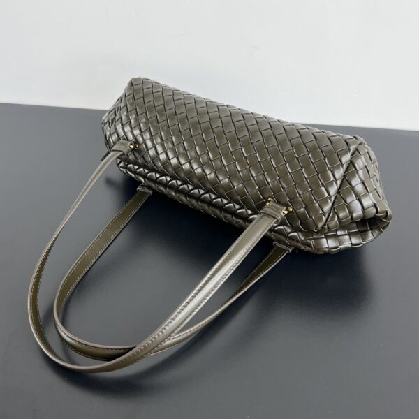 BOTTEGA VENETA Let’s go