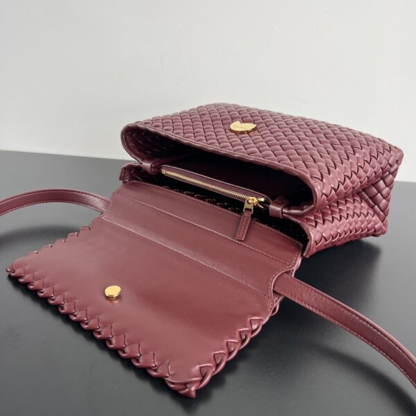 BOTTEGA VENETA Patti Shoulder Bag