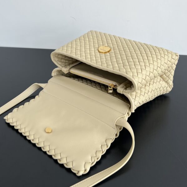 BOTTEGA VENETA Patti Shoulder Bag