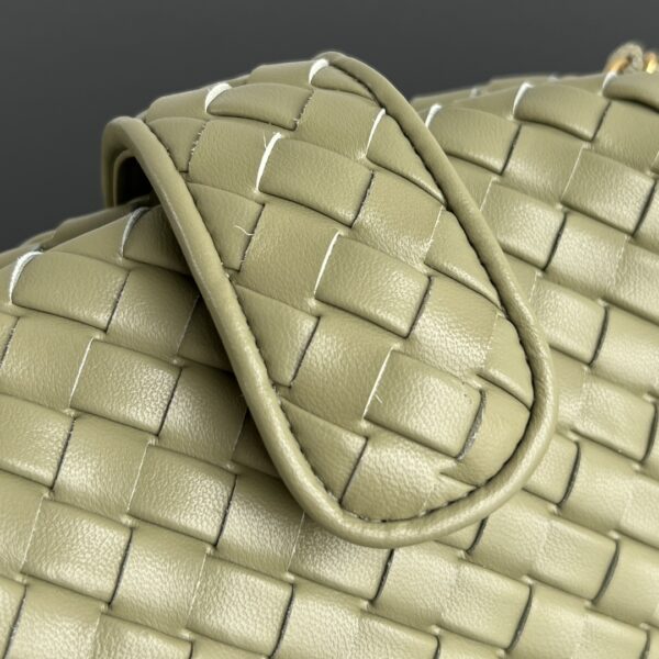 BOTTEGA VENETA Small Lauren 1980