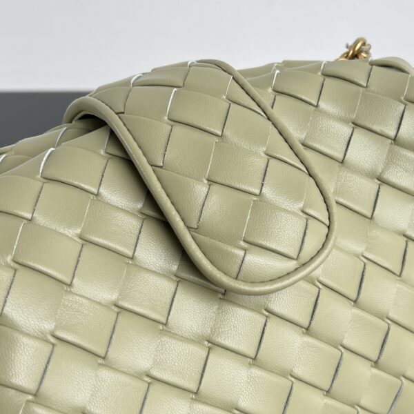 BOTTEGA VENETA Swing