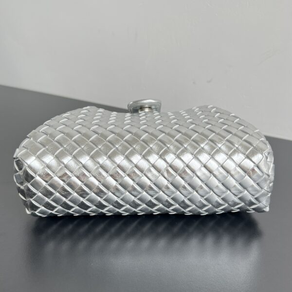 BOTTEGA VENETA Small Lauren 1980